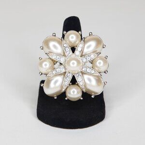Fashion Ring Size 5 Faux Pearls‎ Faux Diamonds Star Design Faux Silver Band